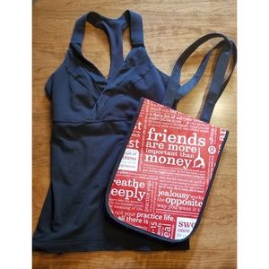 Lulu black V-neck tank